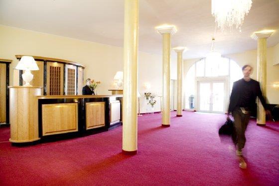 Hotel Schloss Reinach 4*