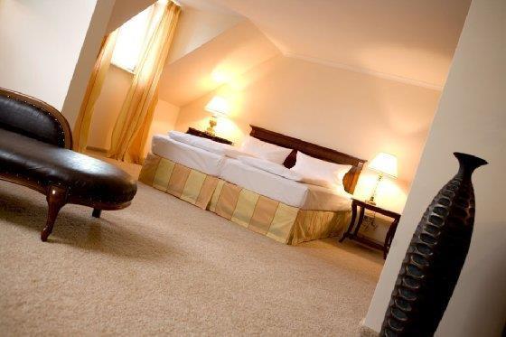 Schloss Reinach Hotel 4*