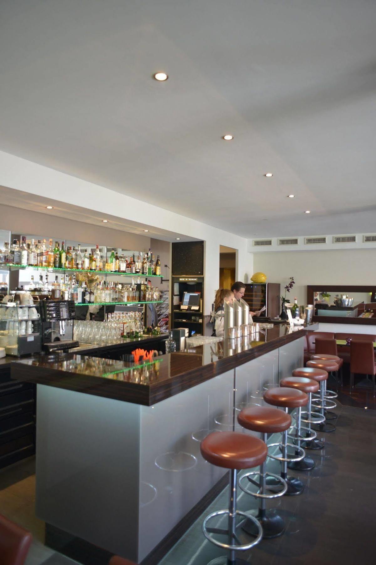 Schloss Reinach Hotel